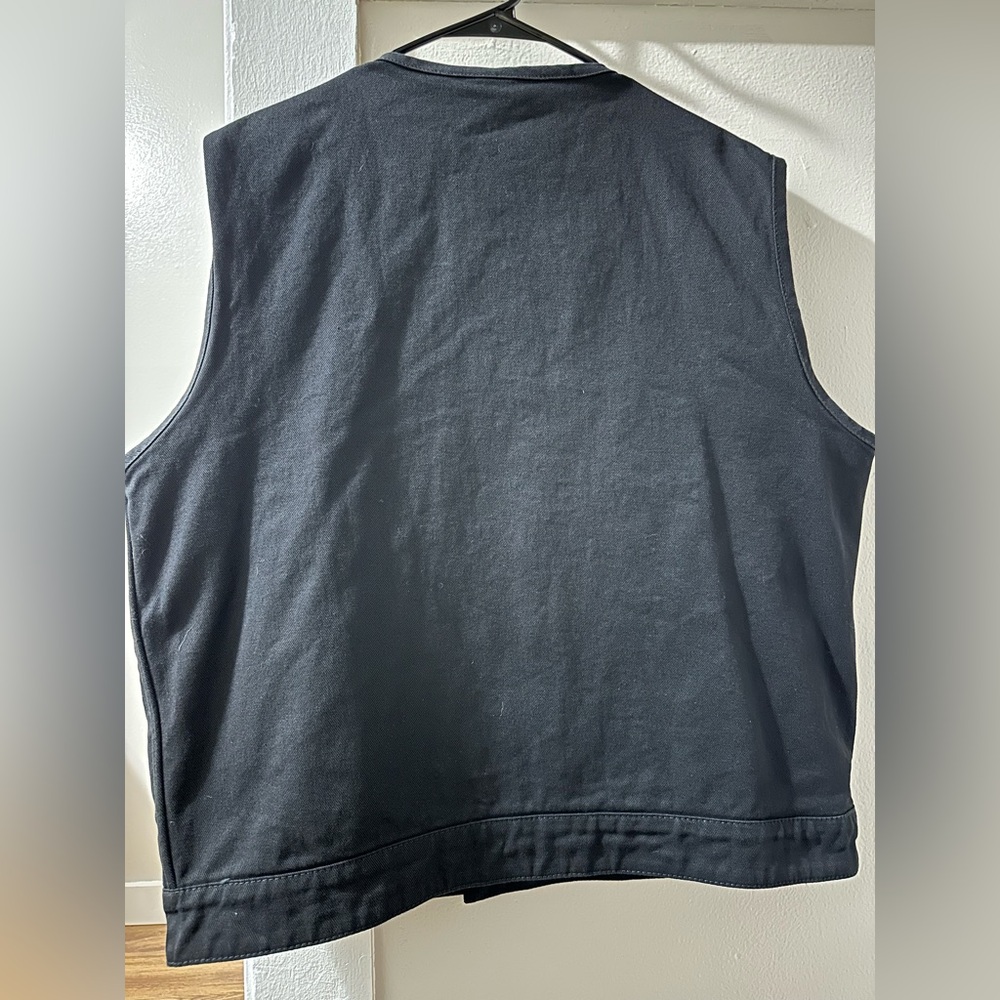 First MFG Co Vest - Picture 2 of 2